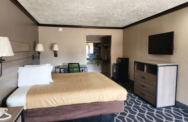 Executive Inn