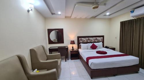 Executive Lodges