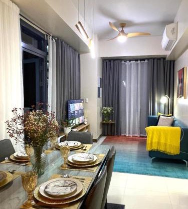 Executive luxury 2BR Condo Unit in McKinley Hill BGC Taguig