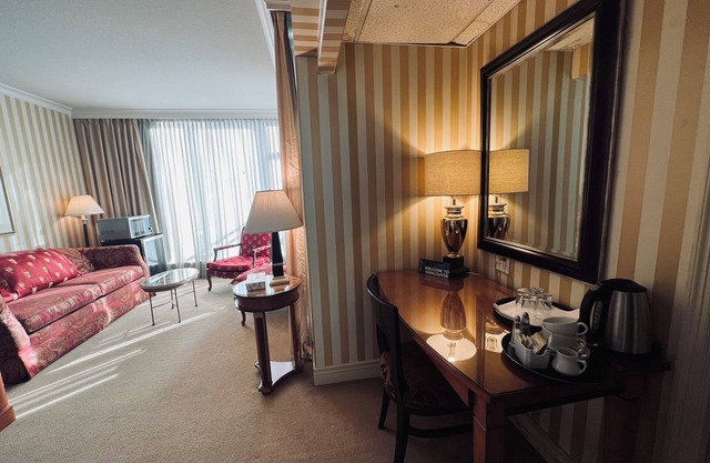 Executive Penthouse Suite, Downtown Vancouver