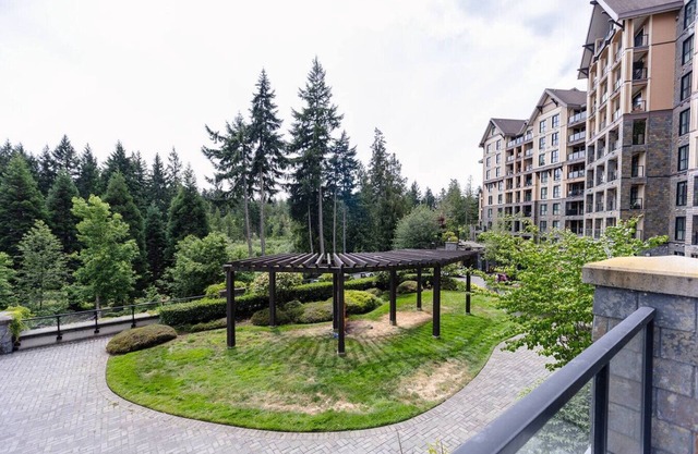 Executive Resort-Style Living in Victoria