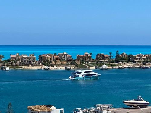 Executive Royal Tower Apartments - Sky Lounge