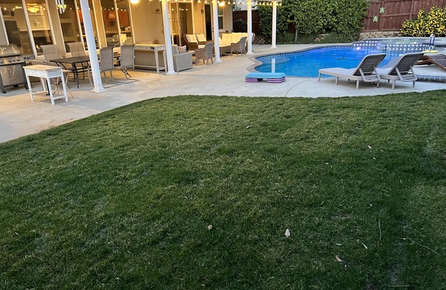 Executive's Home with Expansive Views Pool and Spa at the Best Temecula Location