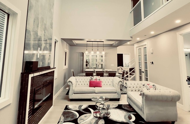 Executive Stay in Edmonton West
