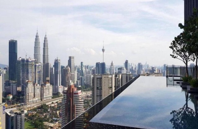 Suite Ejecutiva con Vista al Jardín 8