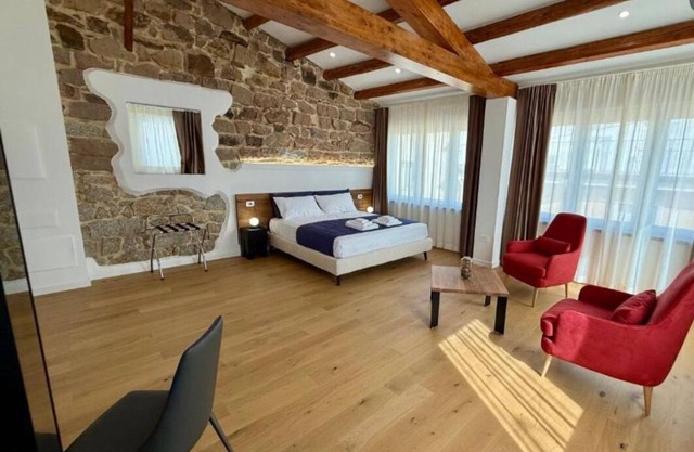 EXORIA Luxury Rooms & Spa