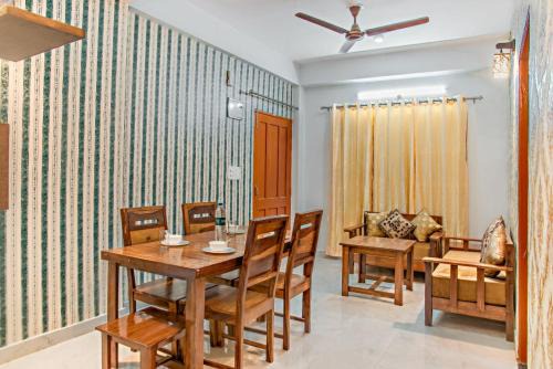 Exotic Stays I Mountain Mist Inn l Family Groups I Helpfull Staff I Open Air Lawn & Rooftop I Pet friendly & Serviced Apts I Kasauli