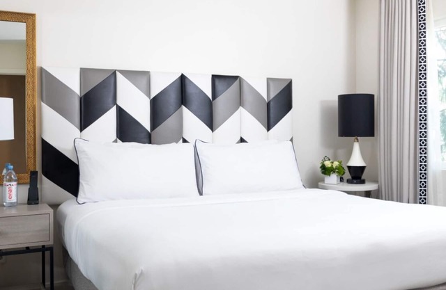 Experience a Luxurious Stay with Rooftop Heated Pool! Four Units, Pet-friendly!