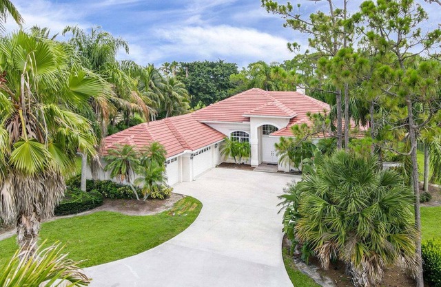 Experience Florida lifestyle at its finest