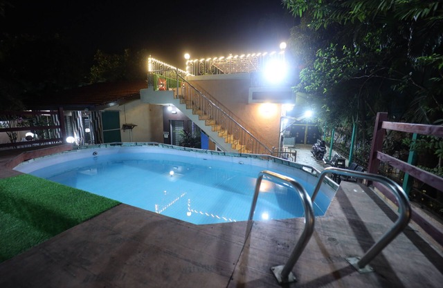 Experience Luxury at Mumbra Hill Resort! Join us for an unforgettable getaway.