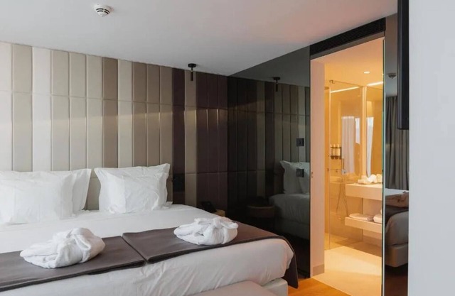Experience Soothing Moments & Luxury! Near Alameda de Santo António dos Capuchos