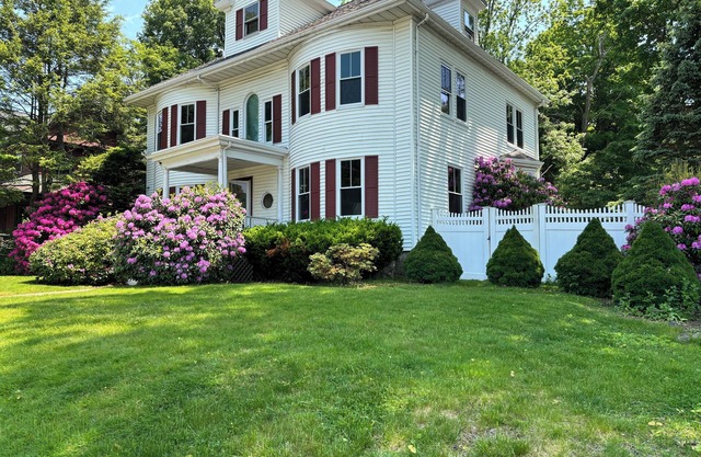 Experience the history of Boston in the most sought after neighborhood.