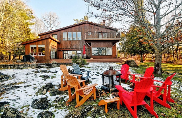 Experience the Ultimate Family Getaway at our cottage on Balsam Lake