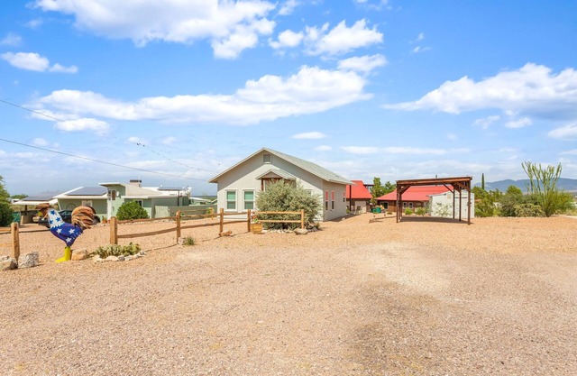 Experience the Wild West in Style: Unforgettable Getaway in Tombstone, Arizona!!