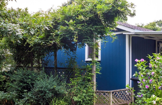 Expertise Top Tier Accommodation on a Real Working Cattle Ranch.