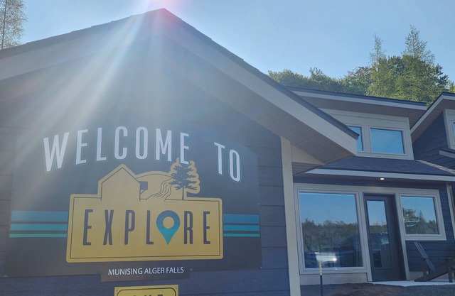 EXPLORE Munising Studio Suite 105