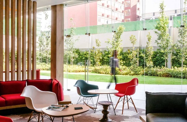 Explore Parks & Museums! 4 Affordable Units Near Metro Access!