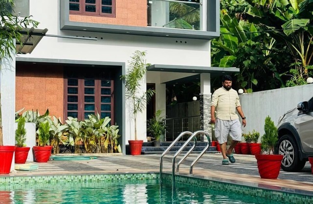Explore Private Pool Villa Varkala
