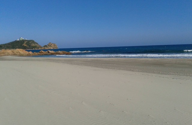 Vacaciones relajantes a tiro de piedra del mar