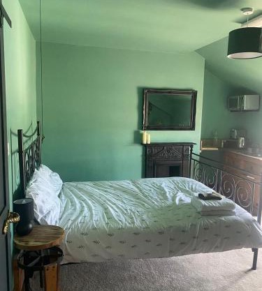Explorer Room Ensuite Mountain View 3rd floor