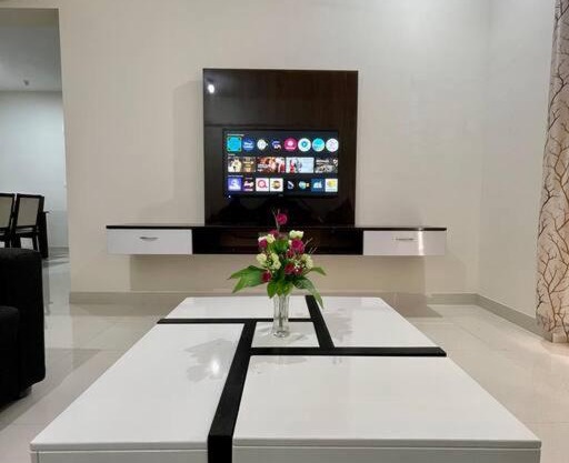 Exquisite 2-Bedroom Apartment in Electronic City