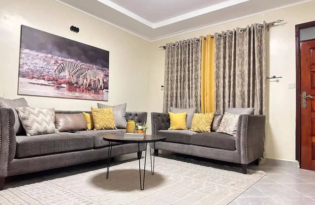 Exquisite fully furnished 2 bedroom 2 bath penthouse 5mins from city center