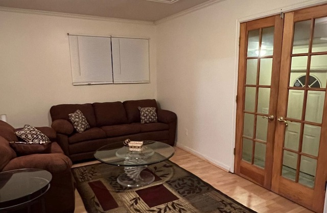 Exquisite opulence and welcoming ambience. Enjoy space & private beautiful home