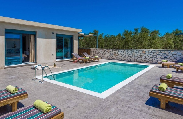 Natura Verde Villas 3 Bedroom Villa Kentia with Private Pool