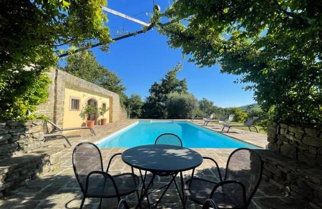 Exquisitely restored pool villa, spacious, v.private yet steps frm local village