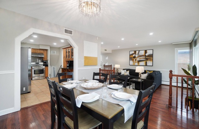 Extended Stay Lincolnwood FHS Rental