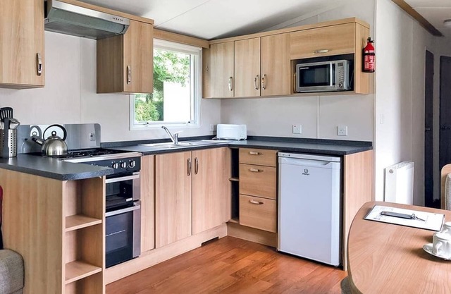 2 bedroom accommodation in Tavistock