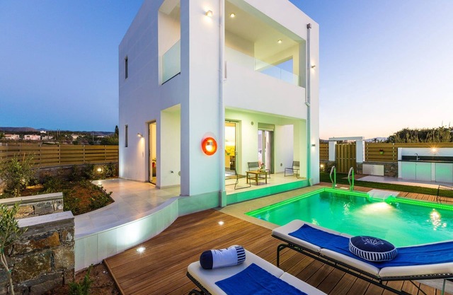 Extraordinary Rethymno Villa | Villa Hantengu | 3 Bedrooms | Beach Front | Private Outdoor Swimming Pool and Hot Tub | Pigianos Kampos