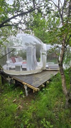 Eyja Mork - Aurora Igloo with shared Hot Tub, BBQ and kitchen - B2