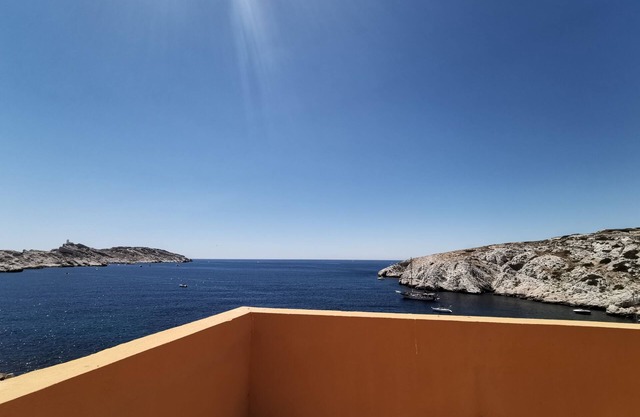Féérique ILES FRIOUL 102m2 very nice apartment 3 terraces SEA VIEW beach on foot