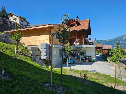 Försterhaus Dalin Ferienwohnung Schweizer Alpen