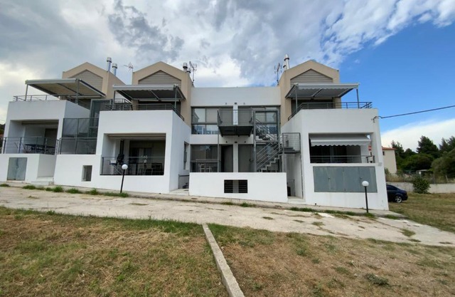 F.R. House