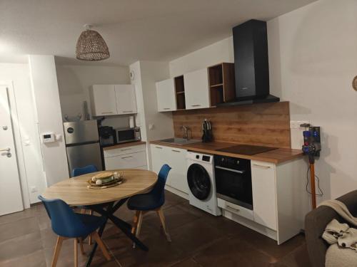 F2 cosy avec jardin