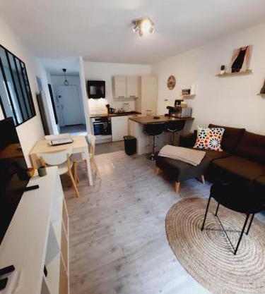F3 60m2 dans résidénce, 2 chambres, Garage