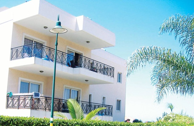 FAB! 2 Bed Apartment en Limassol, Chipre