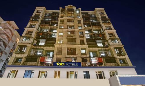 FabExpress Amber Corp Inn