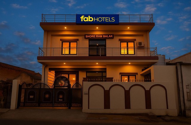 Fabexpress Awadh Inn