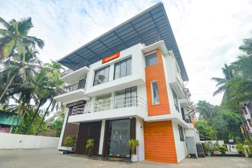 FabExpress Holiday Suites - Nr Benaulim Beach