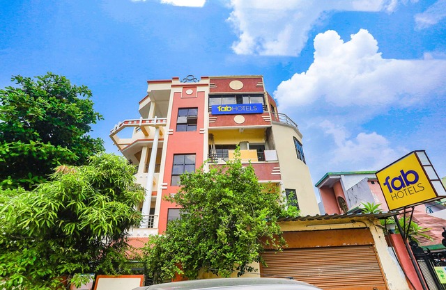 Fabexpress Jai Manglam Service Apartment