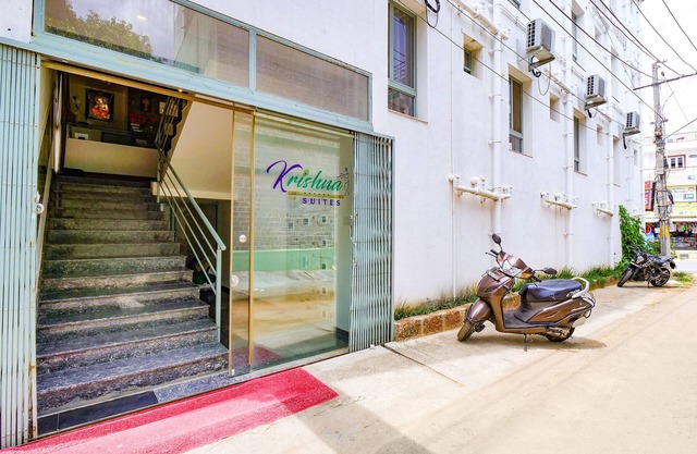 Fabexpress Krishna Suites