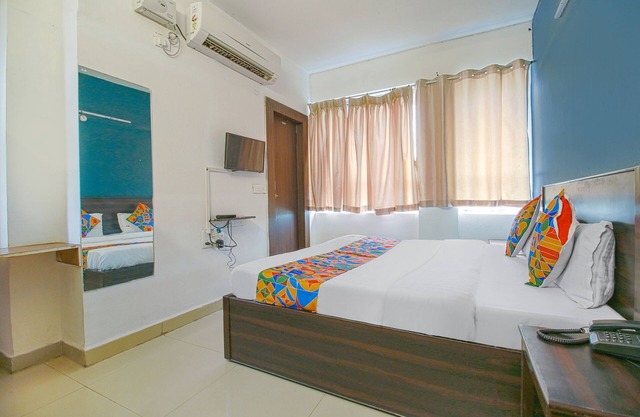 Fabexpress Saket Inn