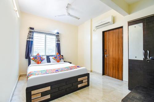 FabExpress Shivsai Palace