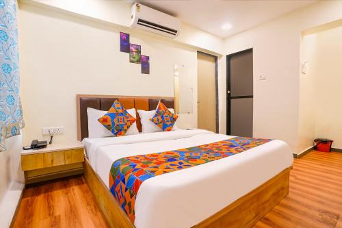 FabHotel 24 7 Residency
