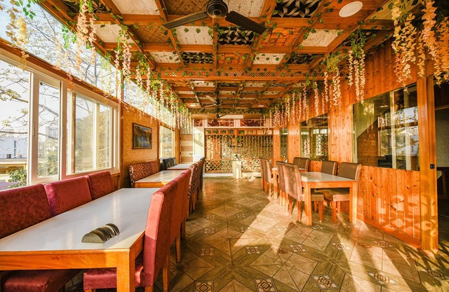 Fabhotel 4 Seasons