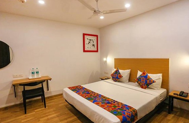 Fabhotel F9 Paschim Vihar