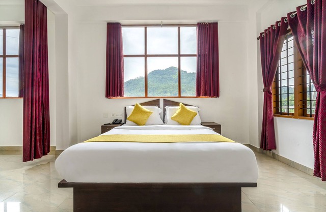 Fabhotel Abrigo Residency